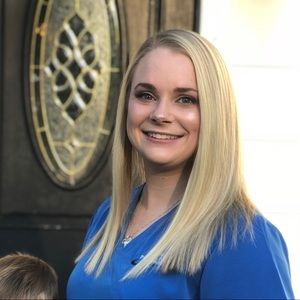 Meet your Posher, Molly